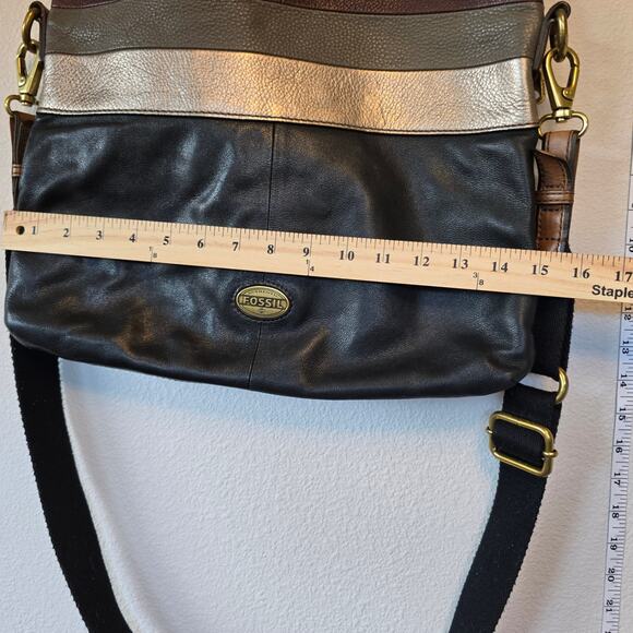 Fossil Explorer Foldover leather crossbody or shoulder bag - Picture 4 of 7